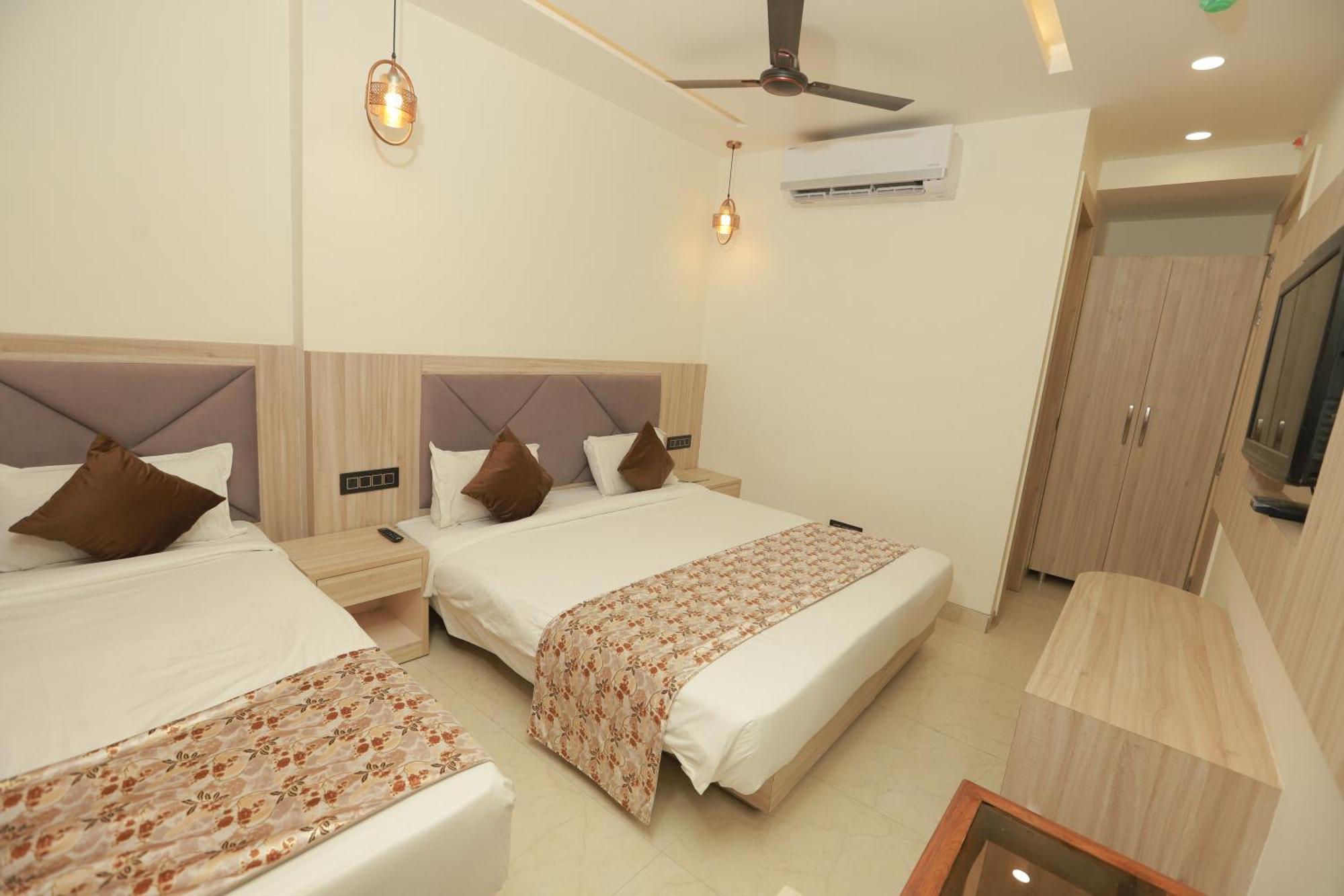 Bed & Breakfast Sunlight Near Delhi Airport 3*